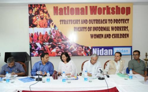 Dr. Charu WaliKhanna, Member NCW, was Chief Guest at “ National Convention on Strategies and Outreach to Protect Rights of Informal Workers, Women and Children”