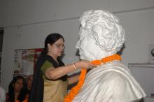 NCW remembers Smt Indira Gandhi on her birth day