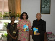His Excellency Shri H.R.Bhardwaj, Hon’ble Governor of Karnataka met Dr. Charu Wali Khanna, Member, NCW and Ms. Kareena Thengamam, PRO, NCW during their visit to Bangalore on 16.10.2011, with regard to “Protection of women against Sexual Harassment at Work Place”